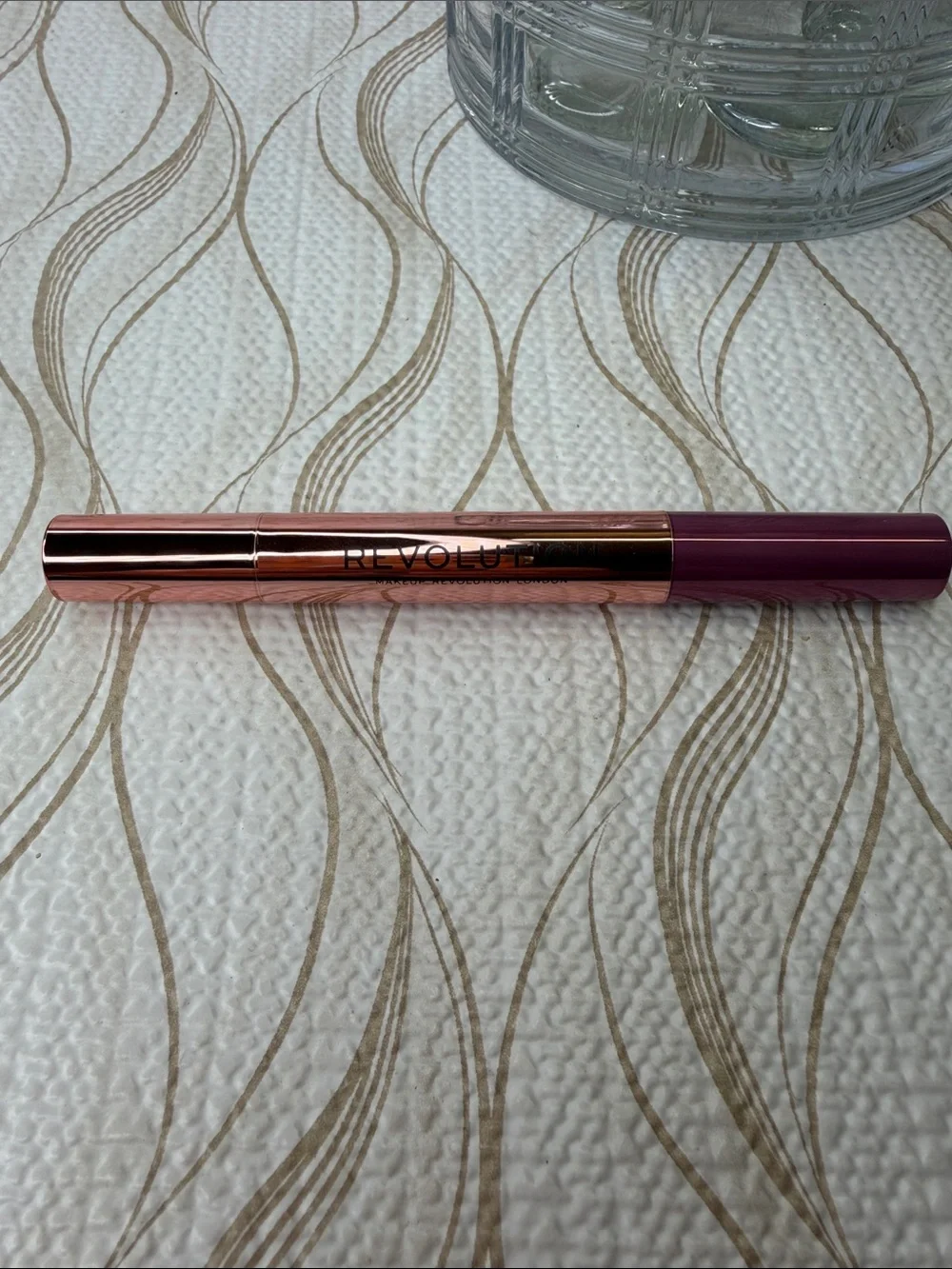 Revolution Eye Shadow Stick Euphoric Lilac